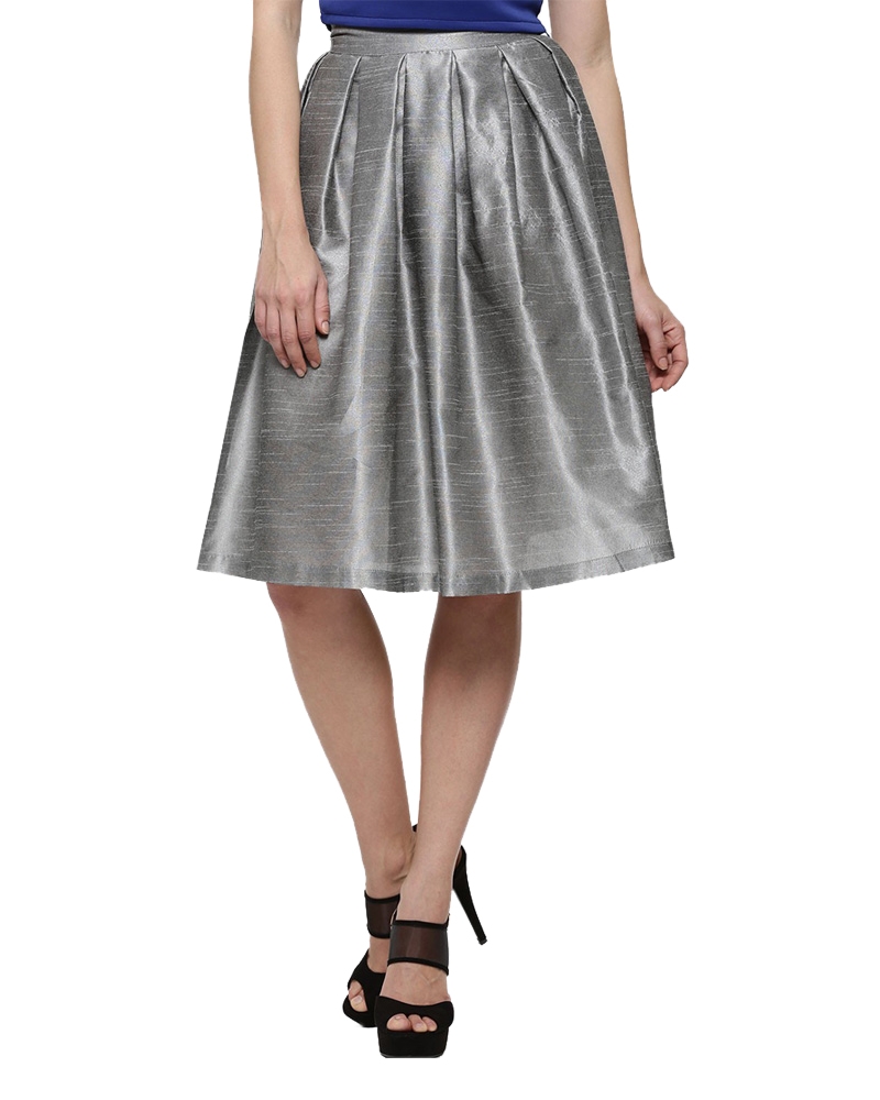 Silver Line Pleated Skirt | Lurap